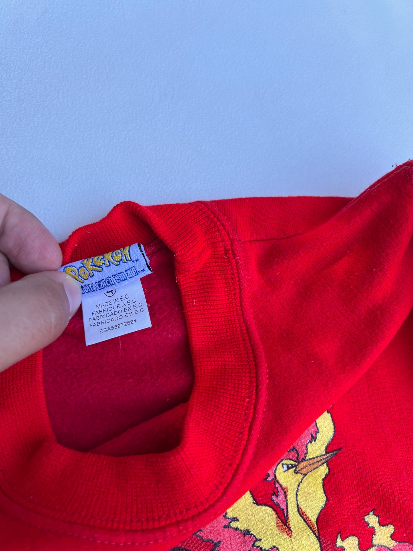 Pokemon Sweater 4Y