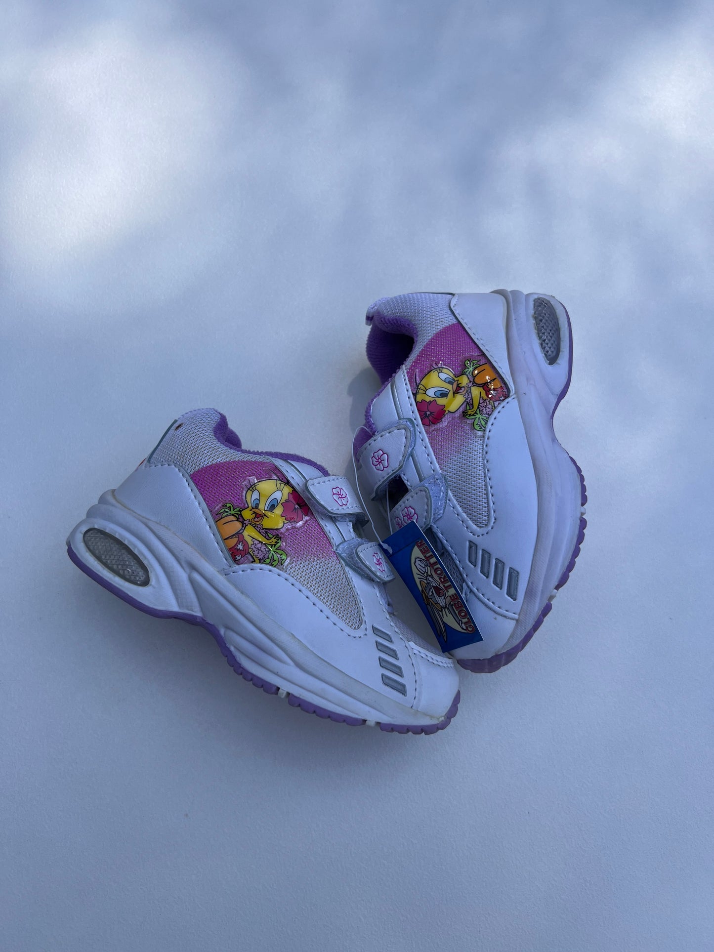 Looney Tunes Shoes 24 / 8c