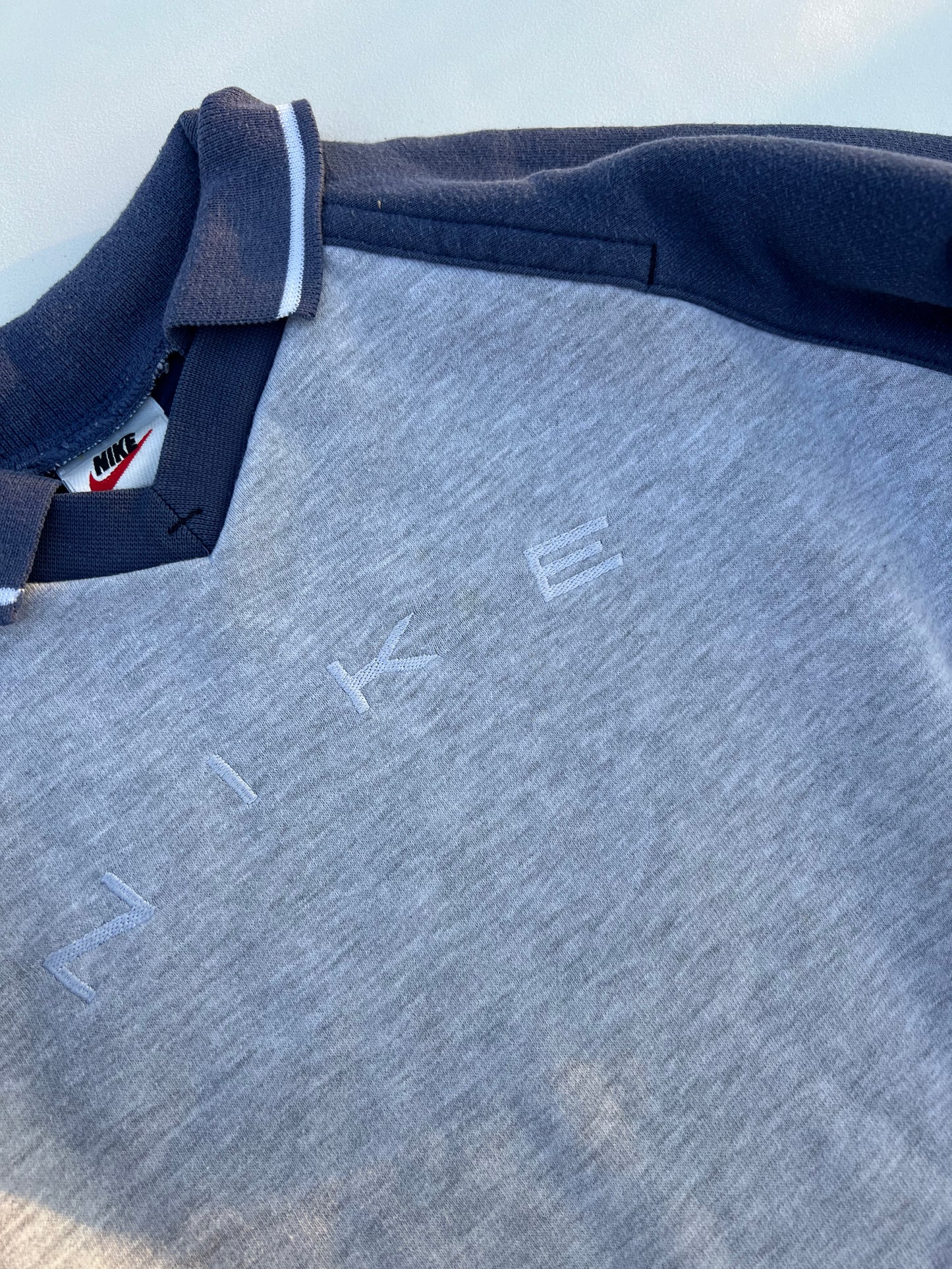 Nike Sweater 8-10Y
