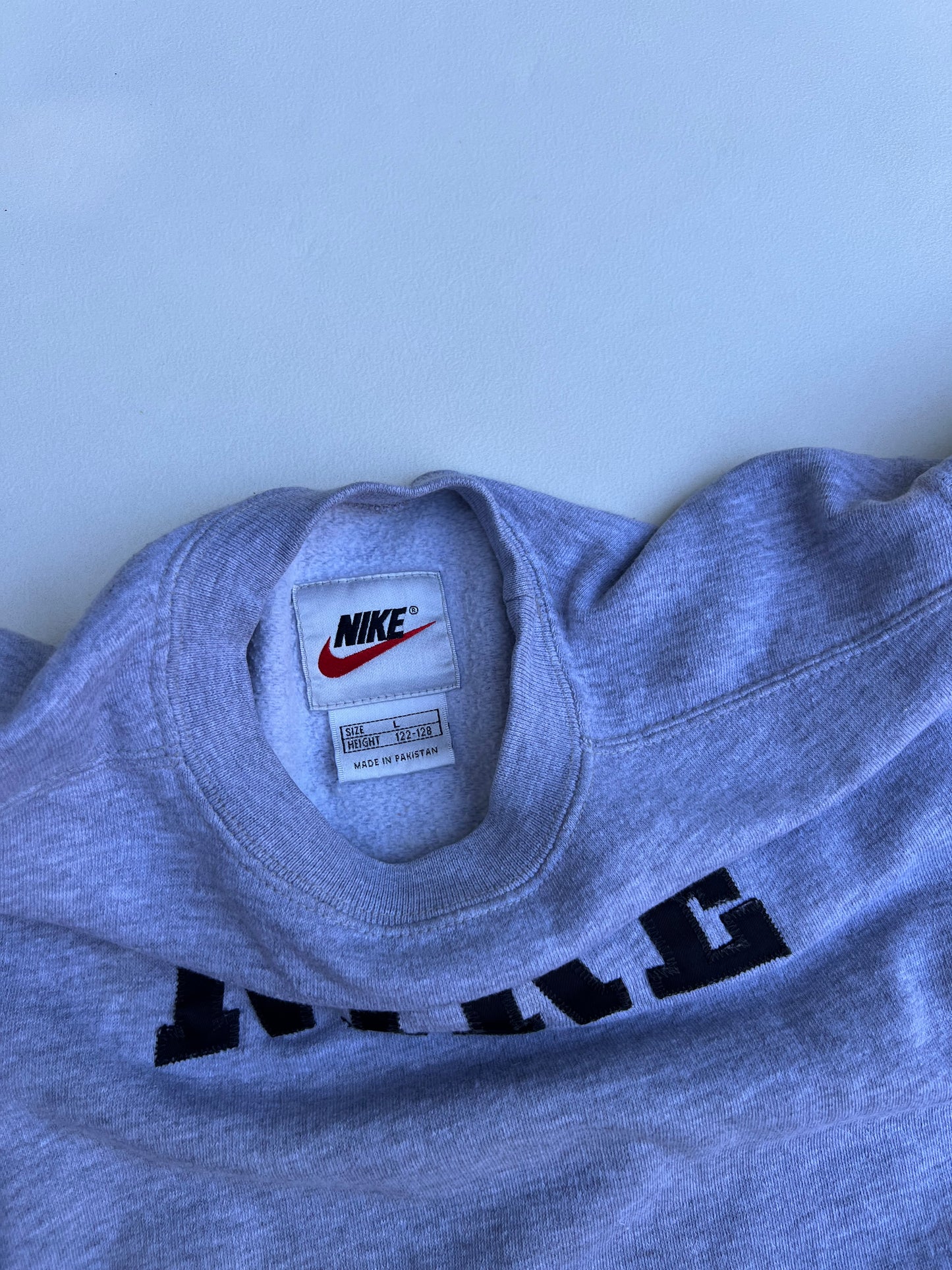 Nike Sweater 8-9Y
