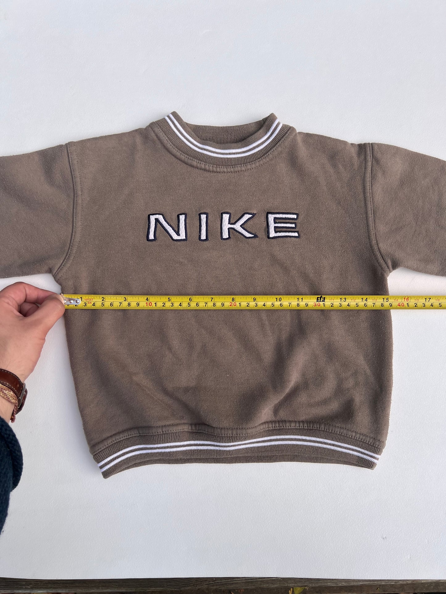 Nike Sweater 6Y