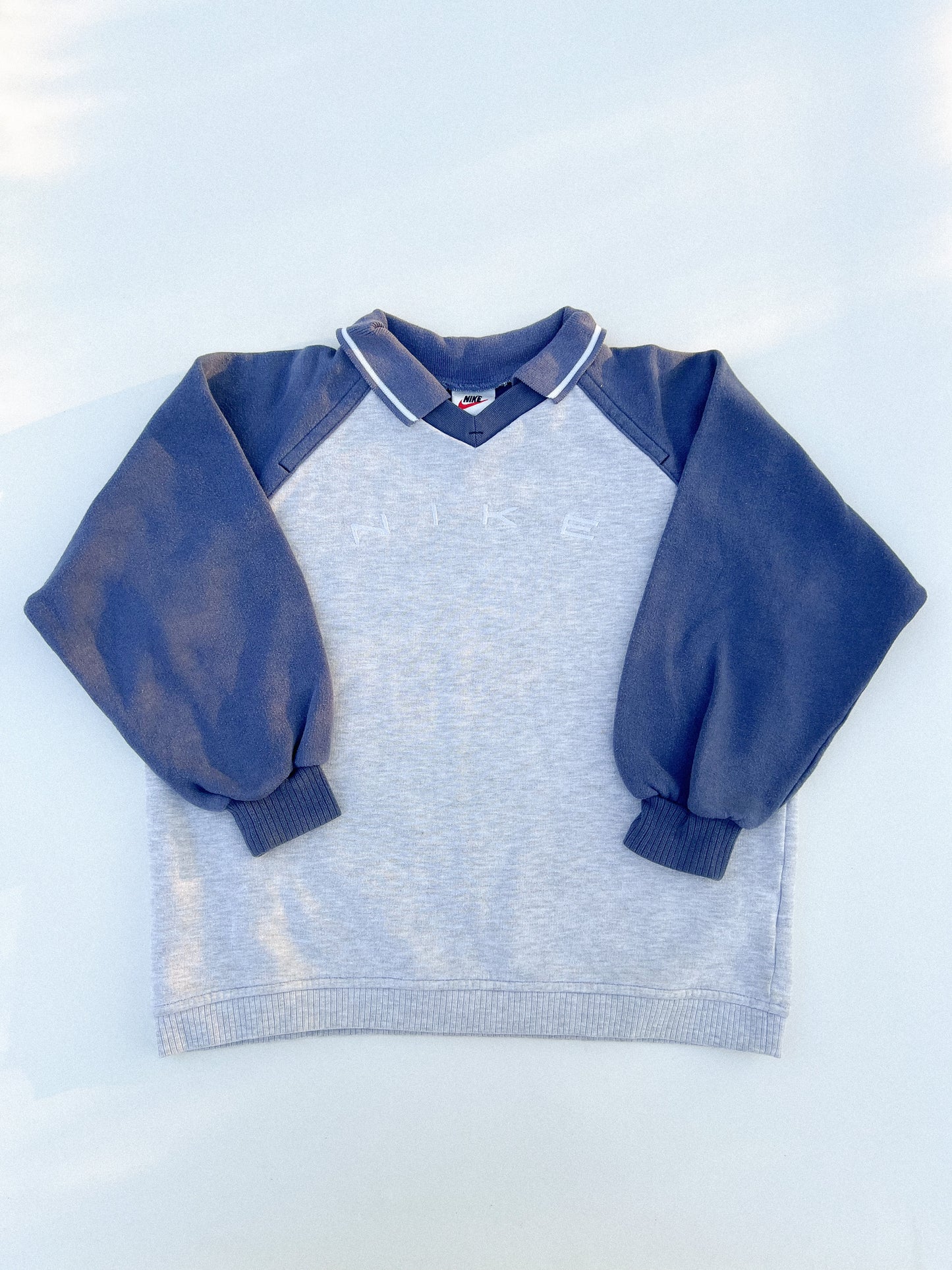 Nike Sweater 8-10Y