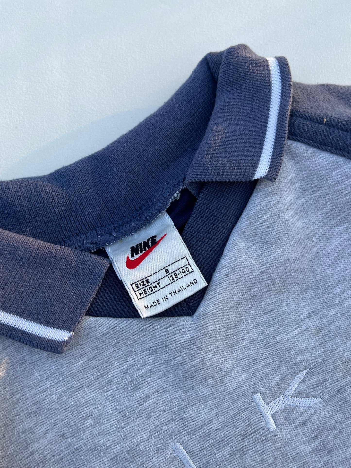 Nike Sweater 8-10Y