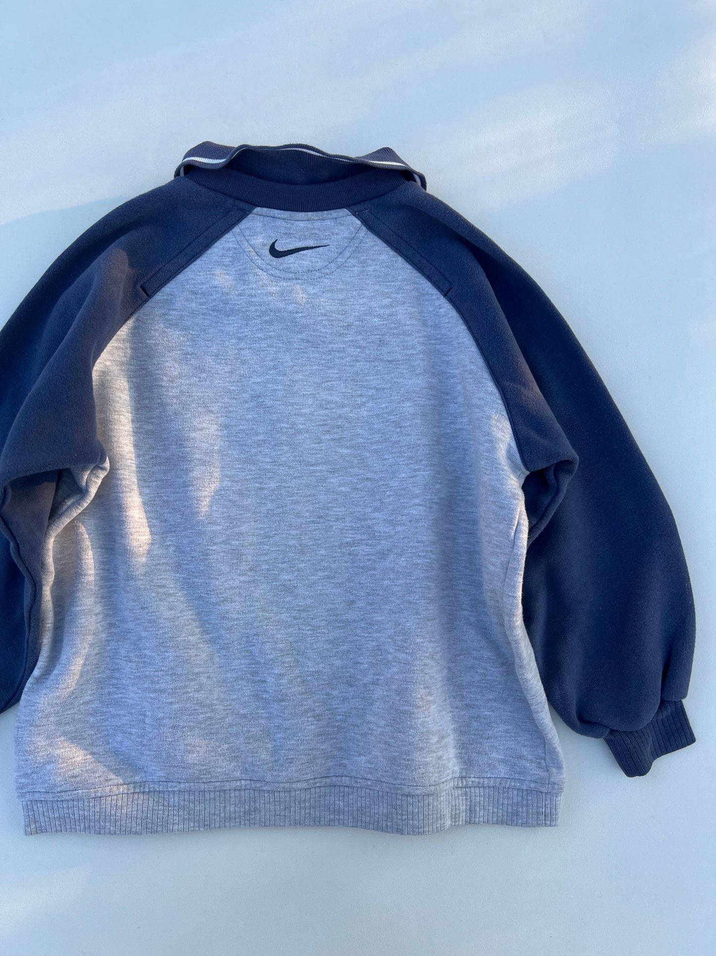 Nike Sweater 8-10Y