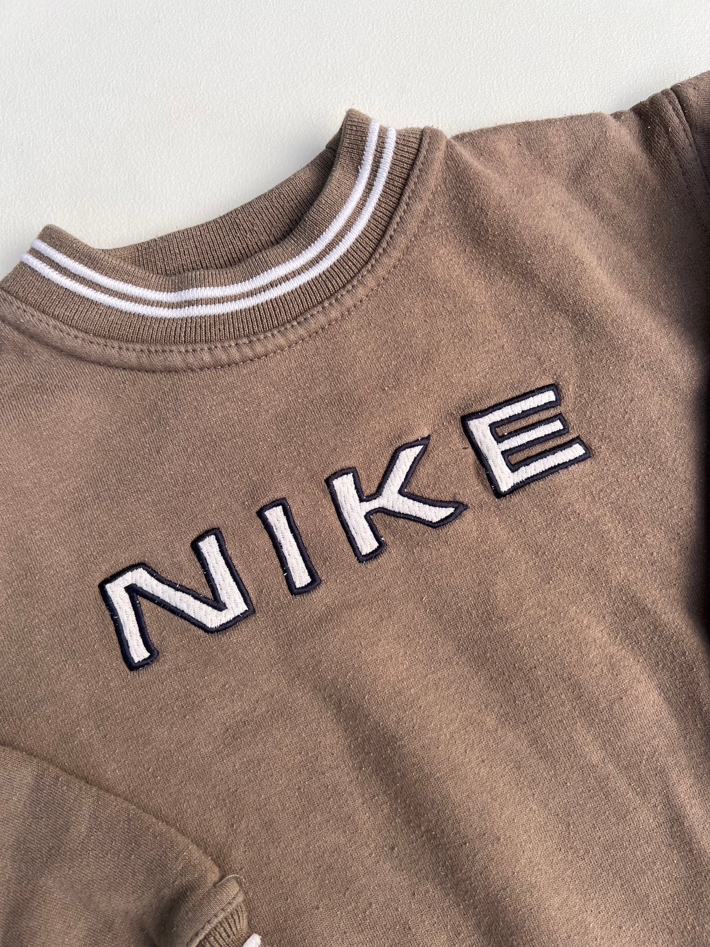Nike Sweater 6Y