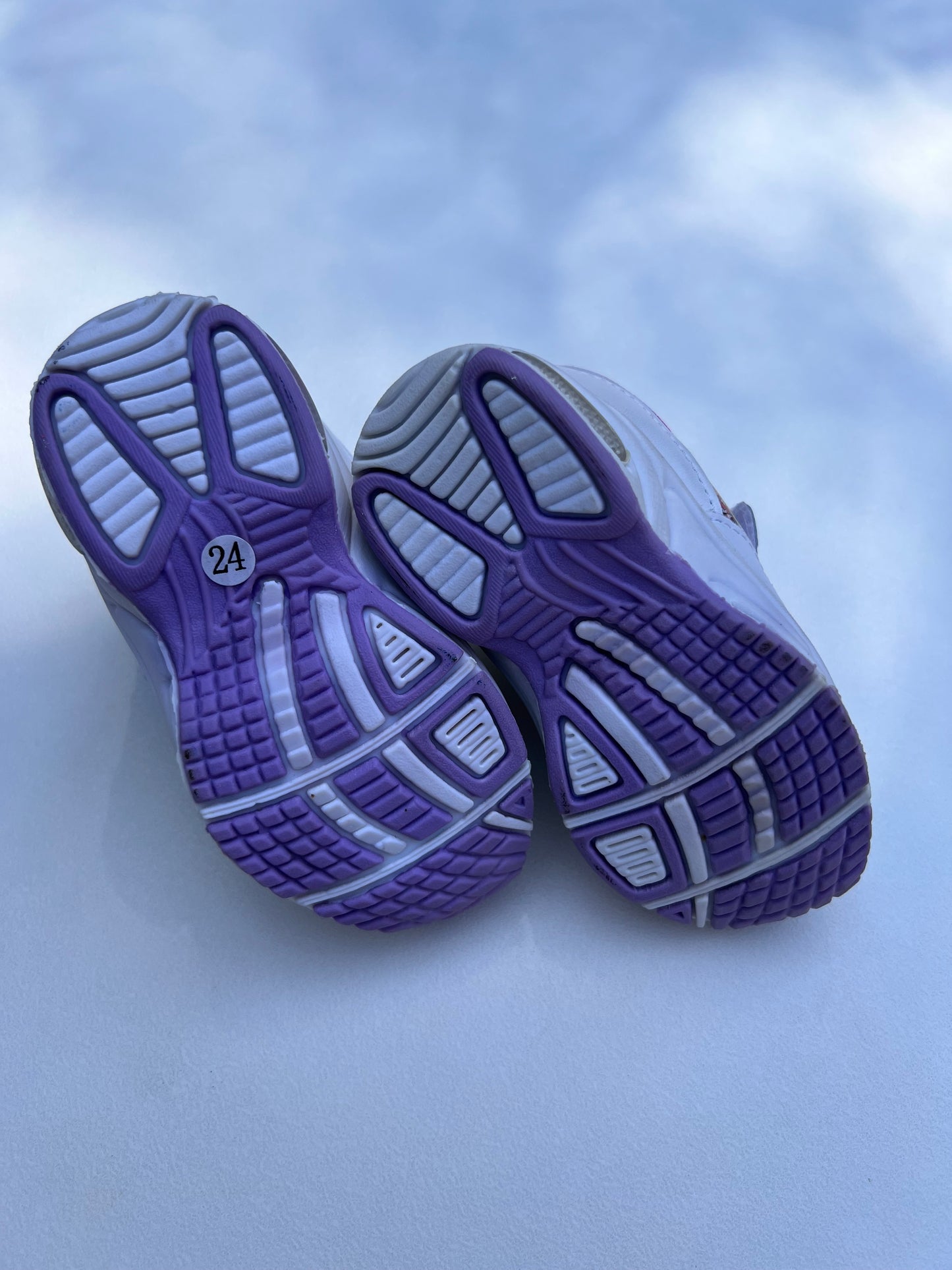 Looney Tunes Shoes 24 / 8c