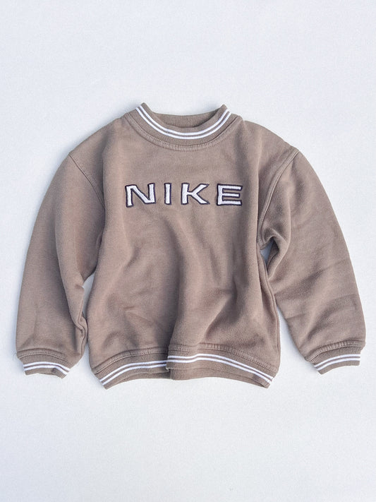 Nike Sweater 6Y