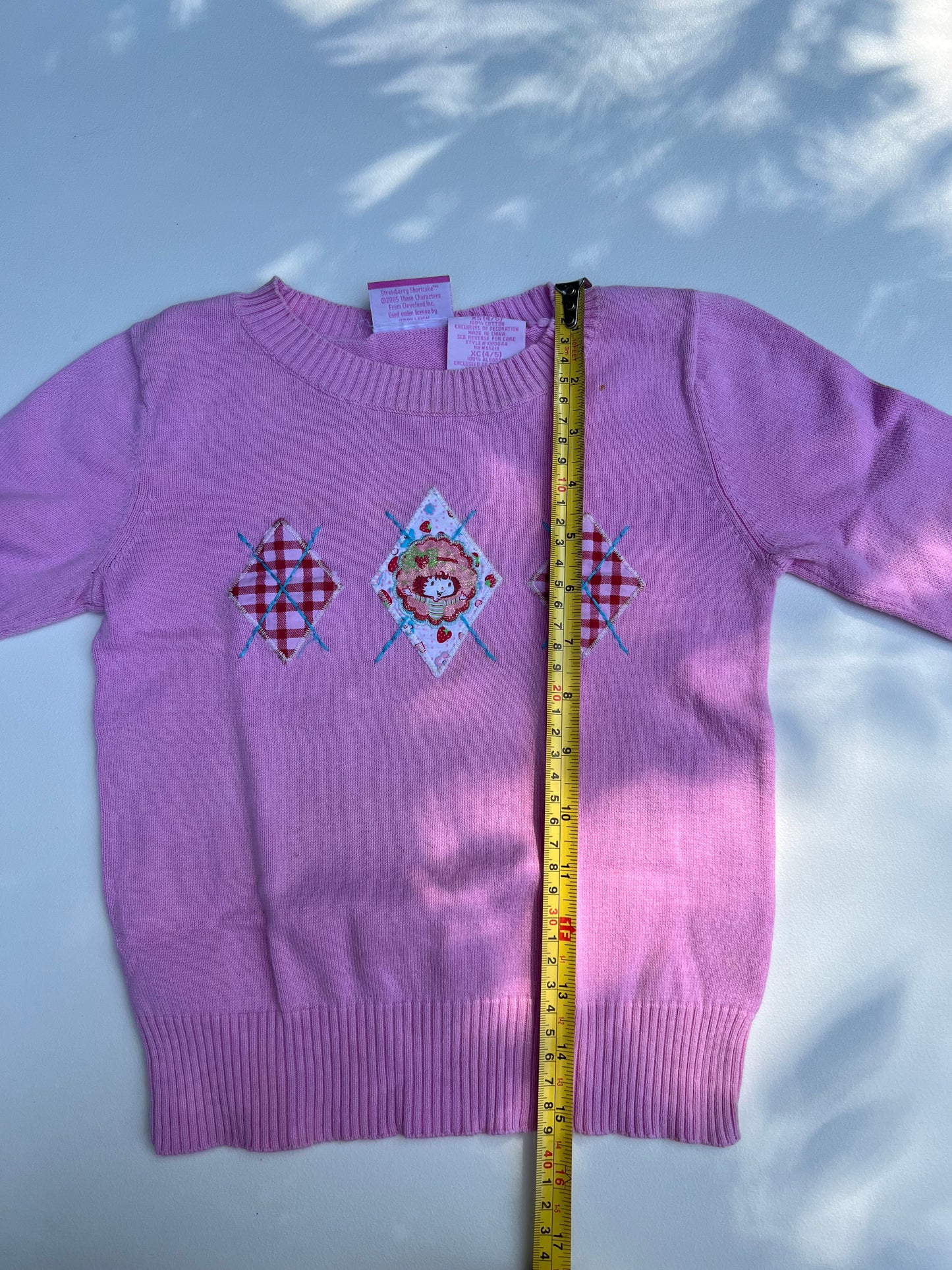 2005 Strawberry shortcake Sweater 4-5Y