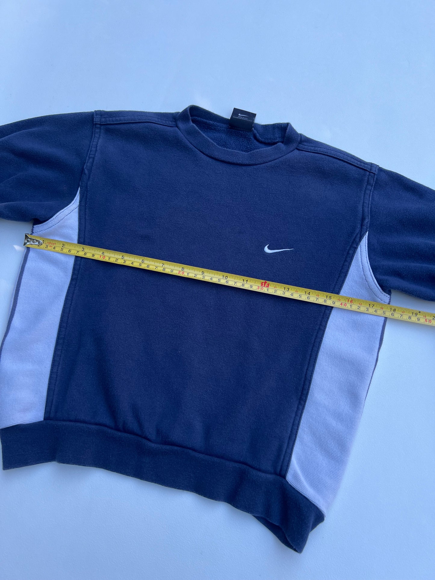 Nike Sweater 8-9Y