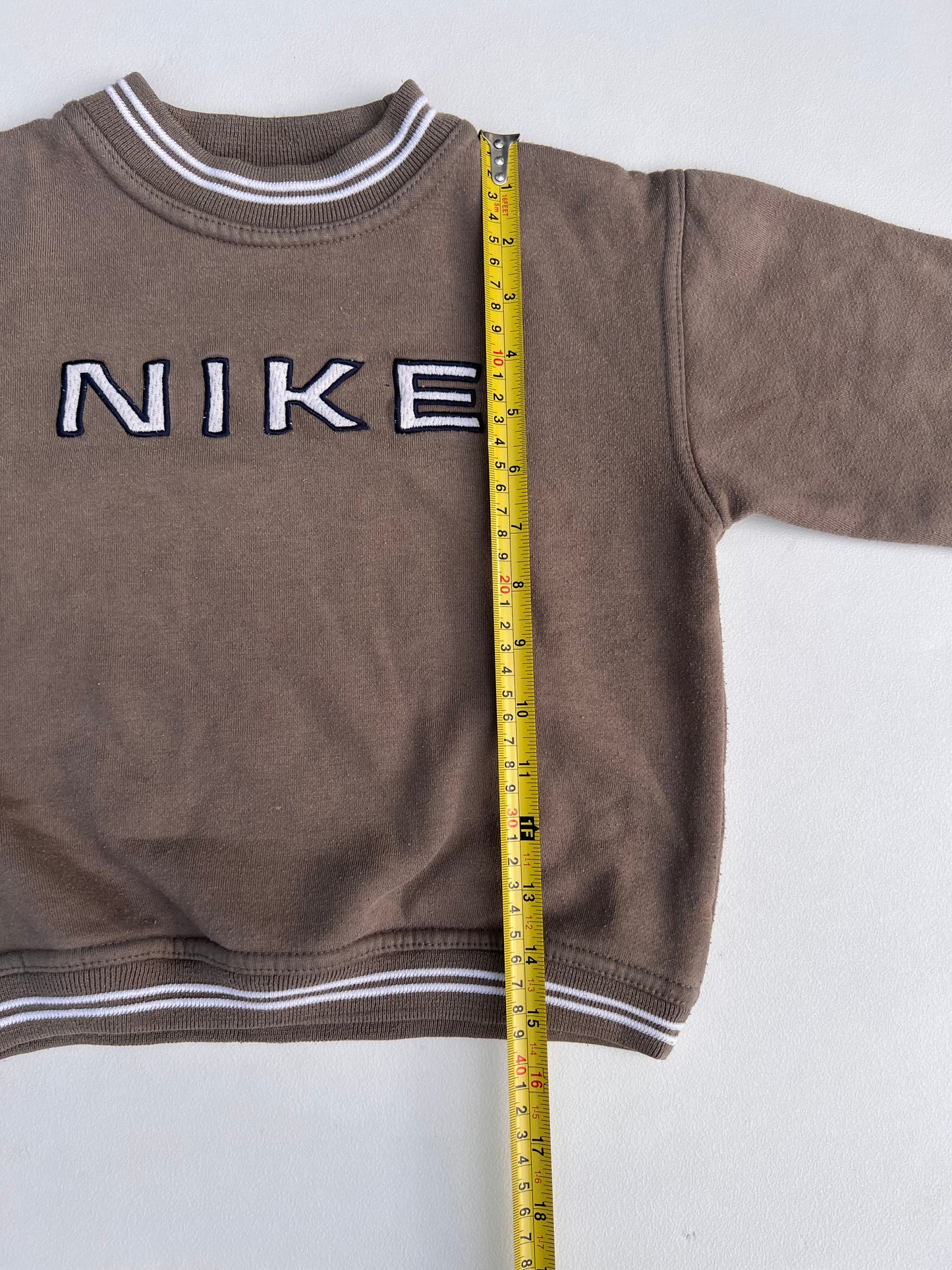 Nike Sweater 6Y