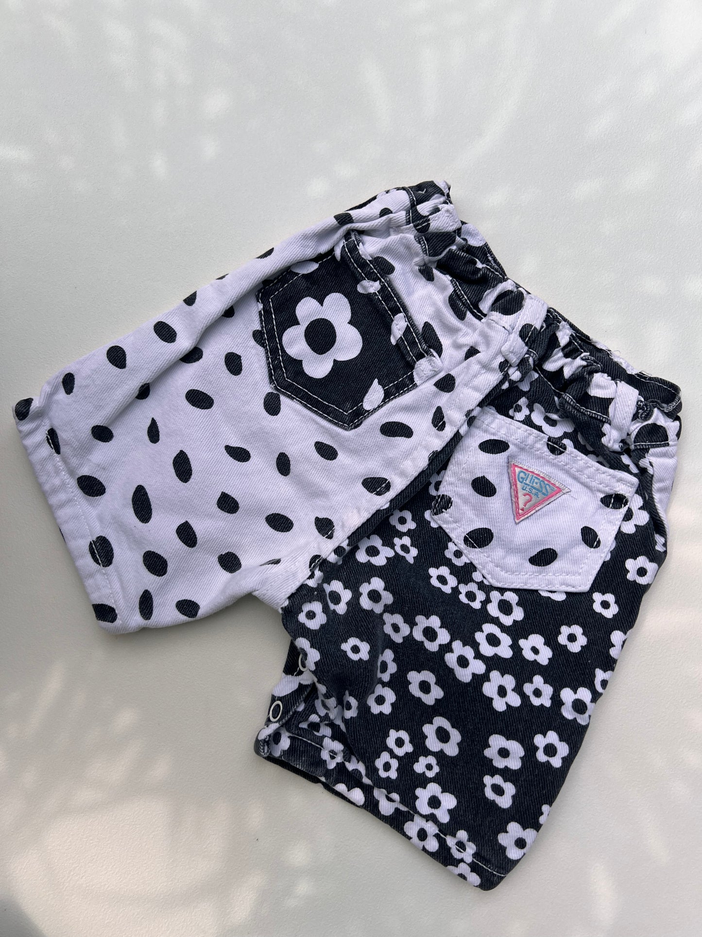 Guess Shorts 12-18M